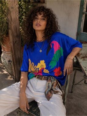Vintage 90s Silk Tropical Toucan Blouse Oversized Resort Top